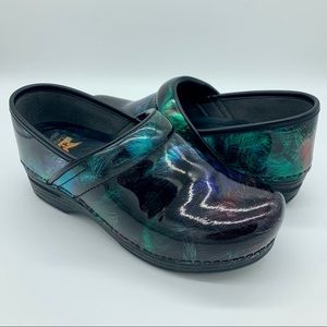 Dansko XP 2.0 Feather Clogs Nursing Shoes Size 38